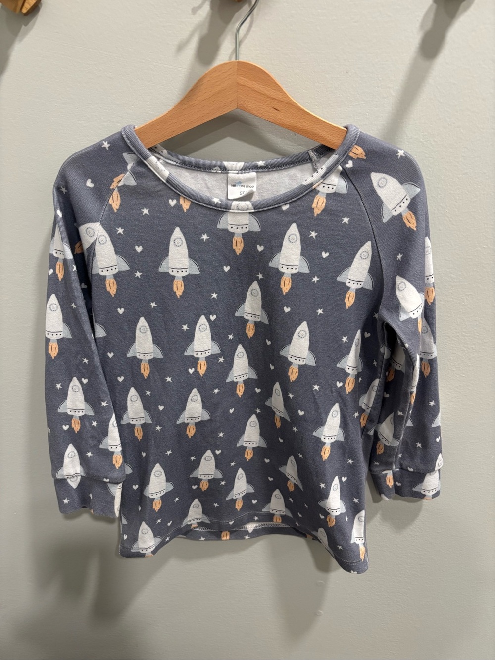 Gender Neutral Gray Rocket Print Long Sleeve Tee